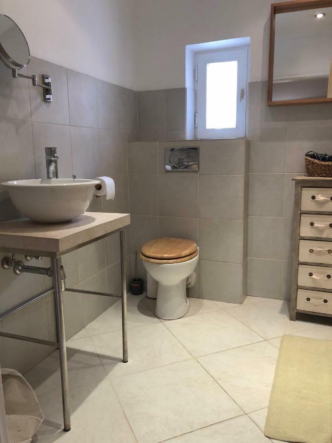 5C Luxury Apartment ロヴィニ エクステリア 写真